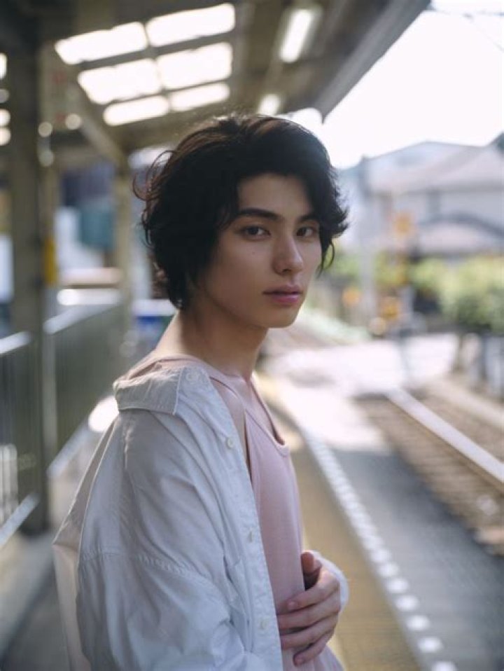 本田響矢の「彼女」は誰？噂の出どころと真偽を整理する